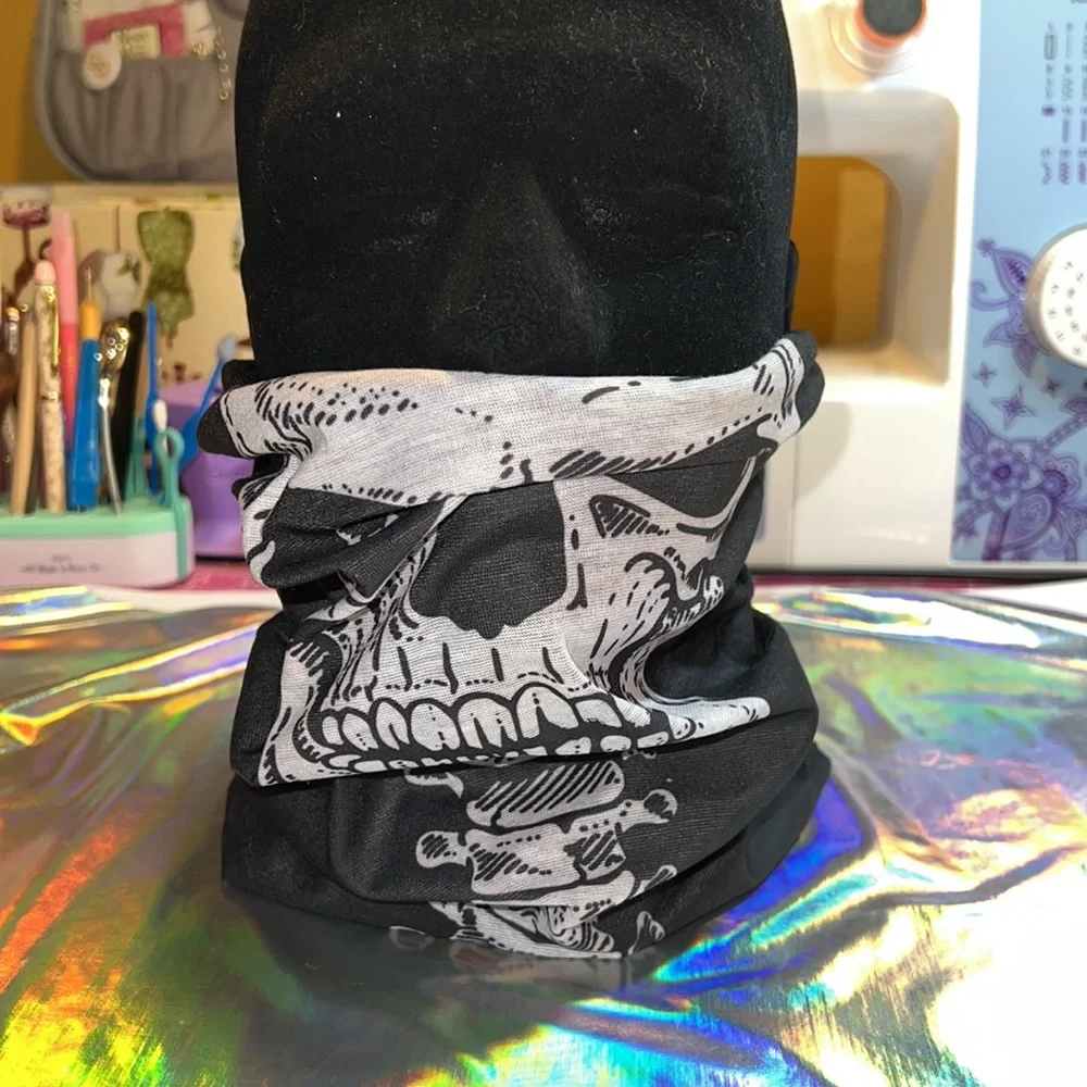 Mens Skull gater mask